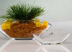 HEAVY OVAL BOWL, 25. 5*12*9. 5cm. grootste HEAVY OVAL BOWL