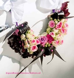 Guirlande Oasis oase voor verse bloemen steekschuim 18 cm.