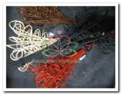 Gekrulde wilgentakken +/- 50 cm. /bos - zwart Gekrulde wilgentakken +/-