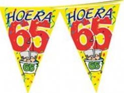 Vlaggenlijn Hoera 65 Jaar 6 m Vlaggenlijn Hoe