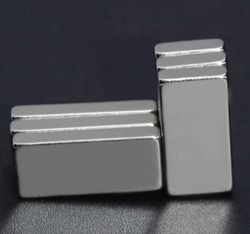 Blokmagneet Zwaardere magneetper set 25*10*2mm Corsagemagneten