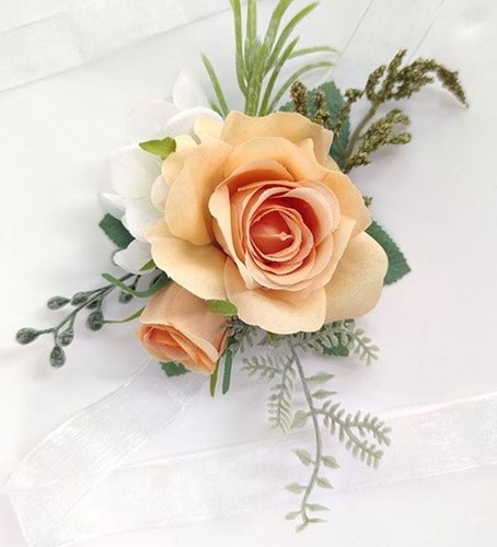 Luxe POLSCorsage, corsage van zijderoos Champagne Cava Schitterende kwaliteit passend bij 024476