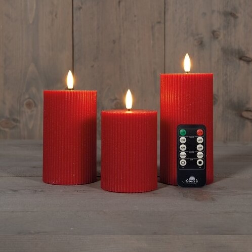 LEDkaarsen RIBBEL Rood Anna's Collection LED kaars 3D Flame Wax Candle met afstandsbediening 7,5x10/12,5/15 cm  / 3 stuks Ledcandle voor bloemschikken en decoratie