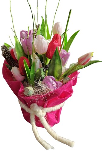 Hobbyvilt  +/- 45 *45 cm dikte 1, 5 mm  fuchsia leuk voor om een pot excl tulpen