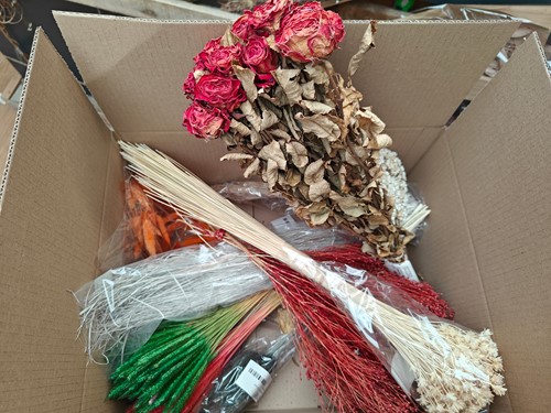 Mysterybox vol met Droogbloemen Verrassingsdoos met Droogbloemen: Natuurlijke Materialen voor Bloemschikdecoratie met Korting