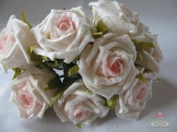 Actie foam roos Elegant cremeroze besuikerd / bundel foam roos Eleg