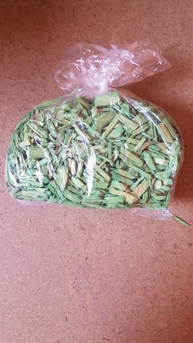Actie Houtsnippers lichtgroen +/- 200 gr Gekleurde houtsnippertjes