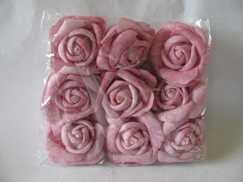 foam Rose Open Dark Pink Gemeleerd 10cm. Zak/9 stuks foam Roos