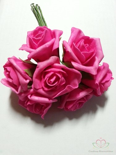 foam Rose Emilia 6cm. Neon Pink DOOS42 Doos 42