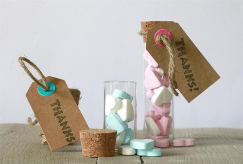 Reageerbuisjes glas 10cm. d.3cm. Met KURK doos 12st Pipet met kurk voor geschenken [ zijn LEEG!]