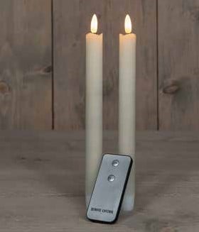 LEDkaarsen Rustiek Ivory Old White Anna's Collection LED kaars 3D Flame Candle met afstandsbediening D 2,5 H 23 cm /2 stuks Ledcandle voor bloemschikken en decoratie