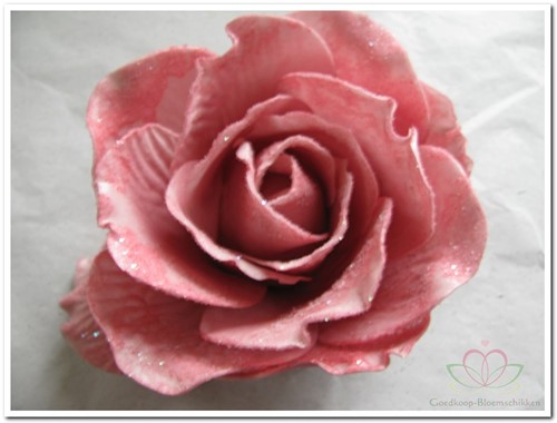 foam Rose Sophie 15cm. snow Old Pink Doos12 voordeelpak