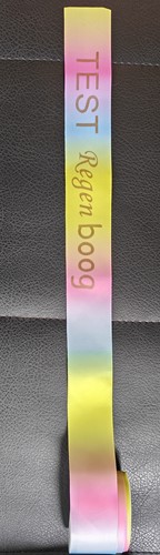  Regenbooglint Pastel 38mm met Goud opdruk  +/- 50 cm. Bedrukt Lint 38mm