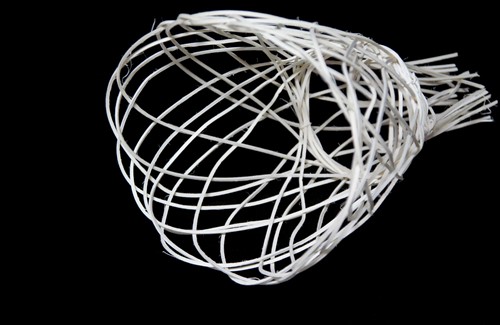 Rotan Pitriet boekethouder rond gebleekt 25x25cm. Boekethouder